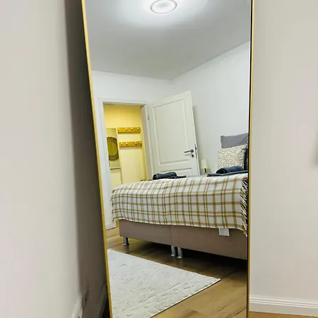 Lejlighed Charmante In -ihr Perfektes Zuhause Am Meer! Terasse, Parken & Strand! W1 *